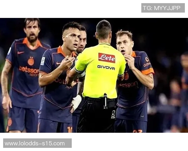 德甲焦点战多特与巴萨握手言和乌龙球引发争议判罚全场沸腾